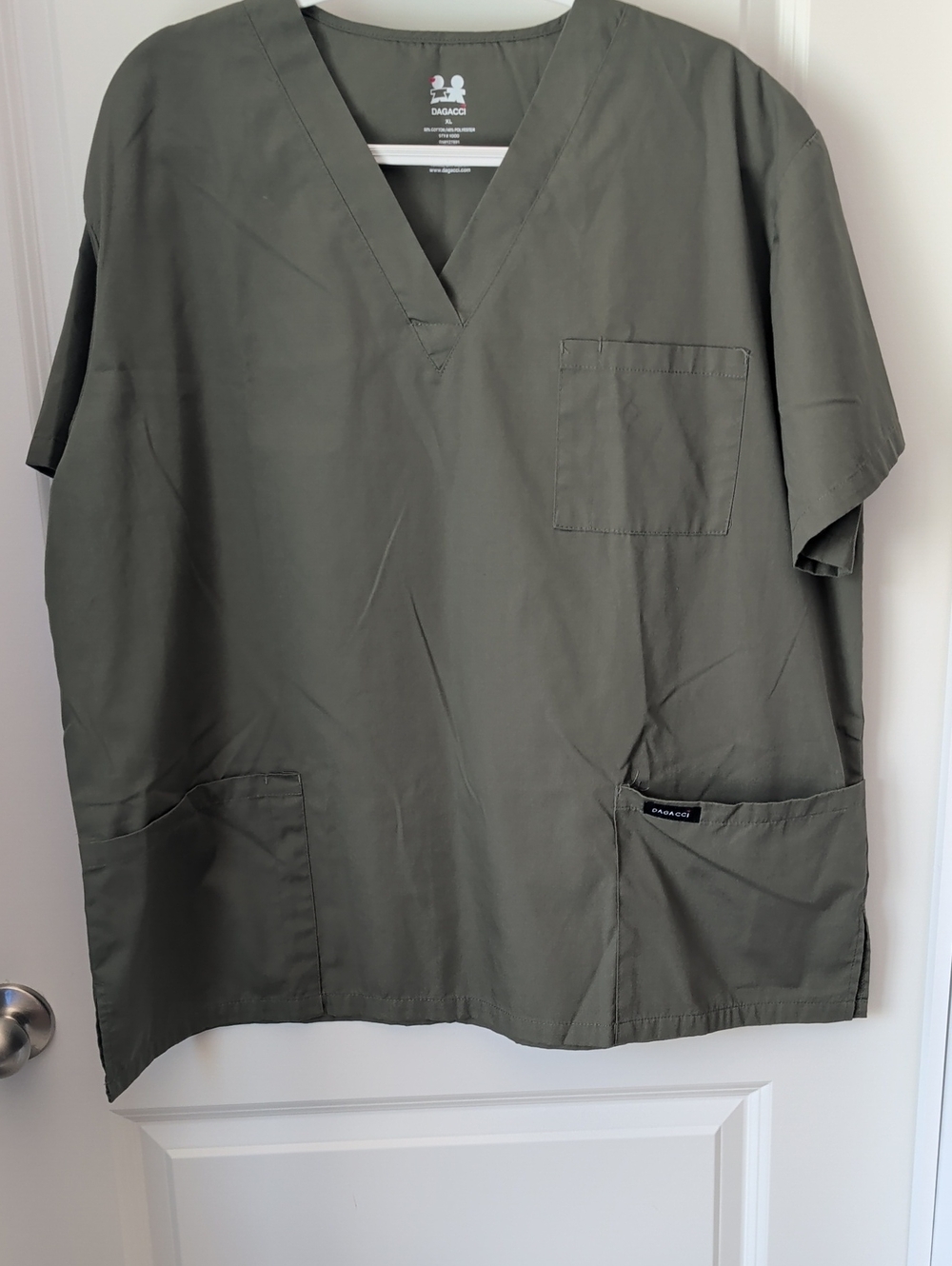 V-Neck Scrub Top in Army Green